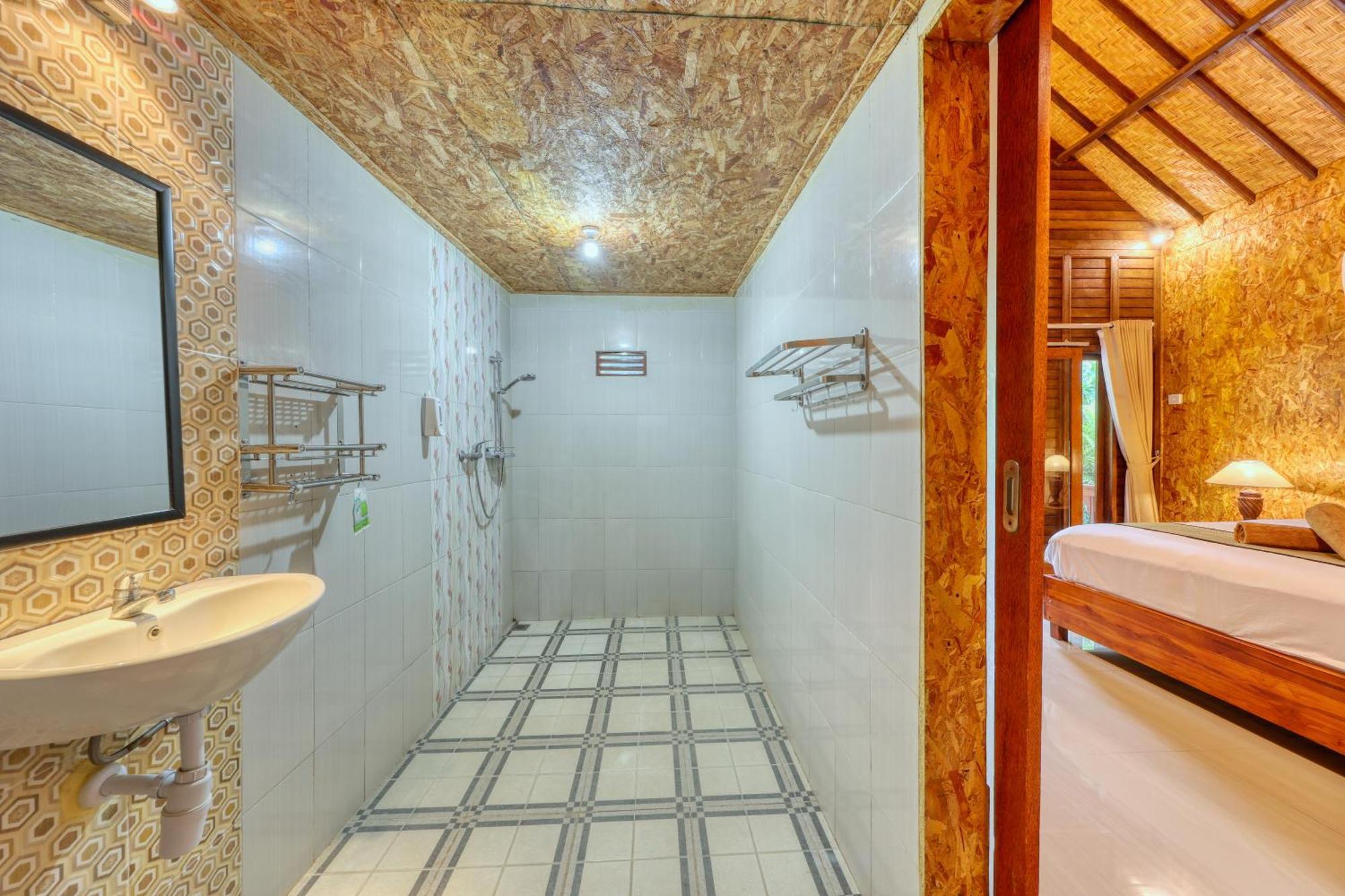 Asoka Bungalows Ped Room photo